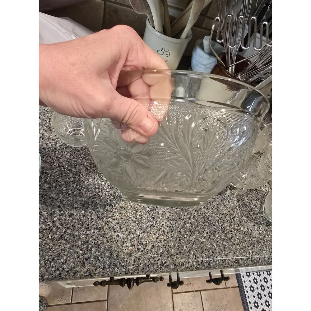 VTG Anchor Hocking Sandwich Glass Punch Bowl Set w 12 Punch Bowl Glasses Handled